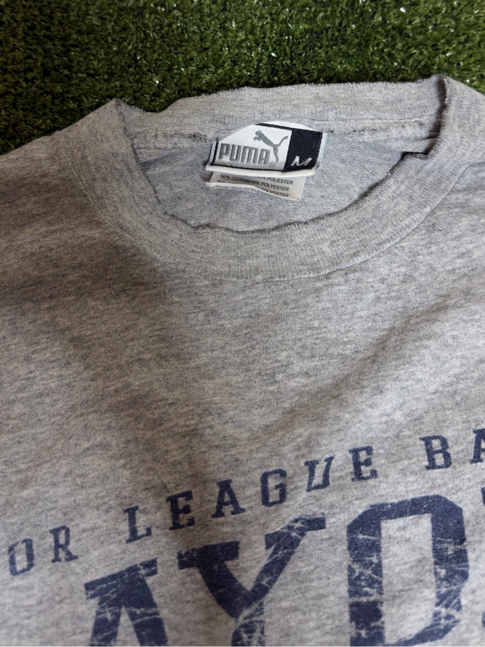 Puma Gray 'Playoffs Mariners 2000' Graphic Crewneck Tee - Picture 7 of 8